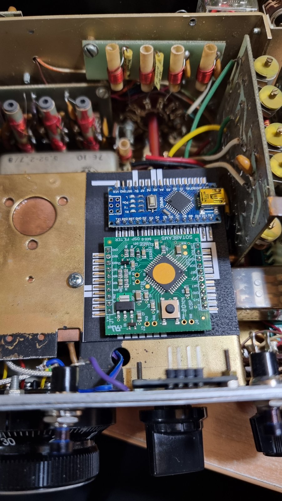 Inside the Atlas 210X: an Arduino Nano mounted above the SOTABEAMS VariBeam DSP board behind the front panel